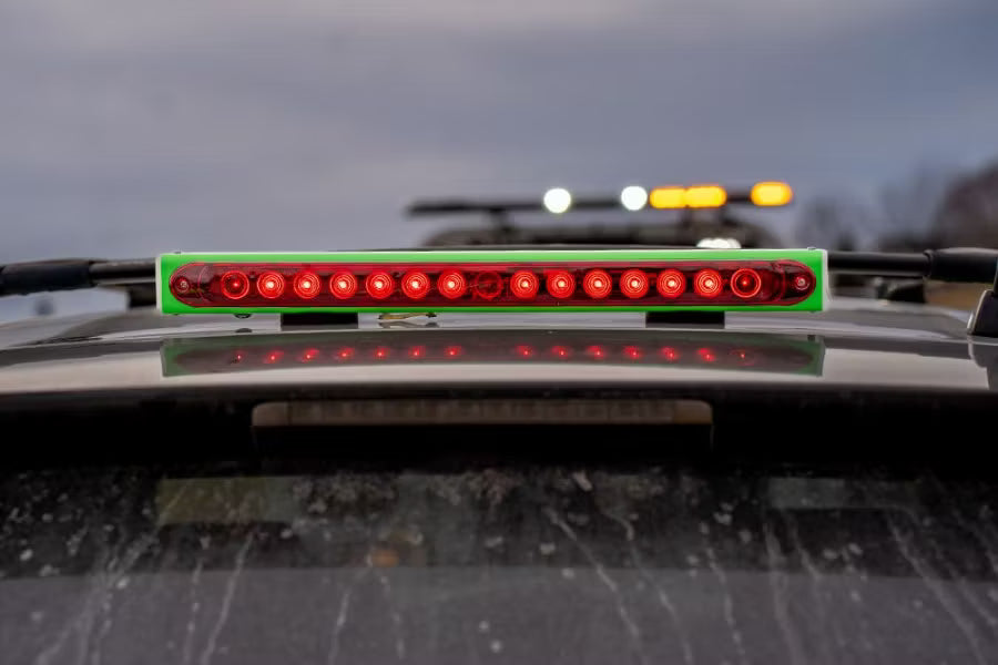Towmate 22" Lithium Battery Tow Light