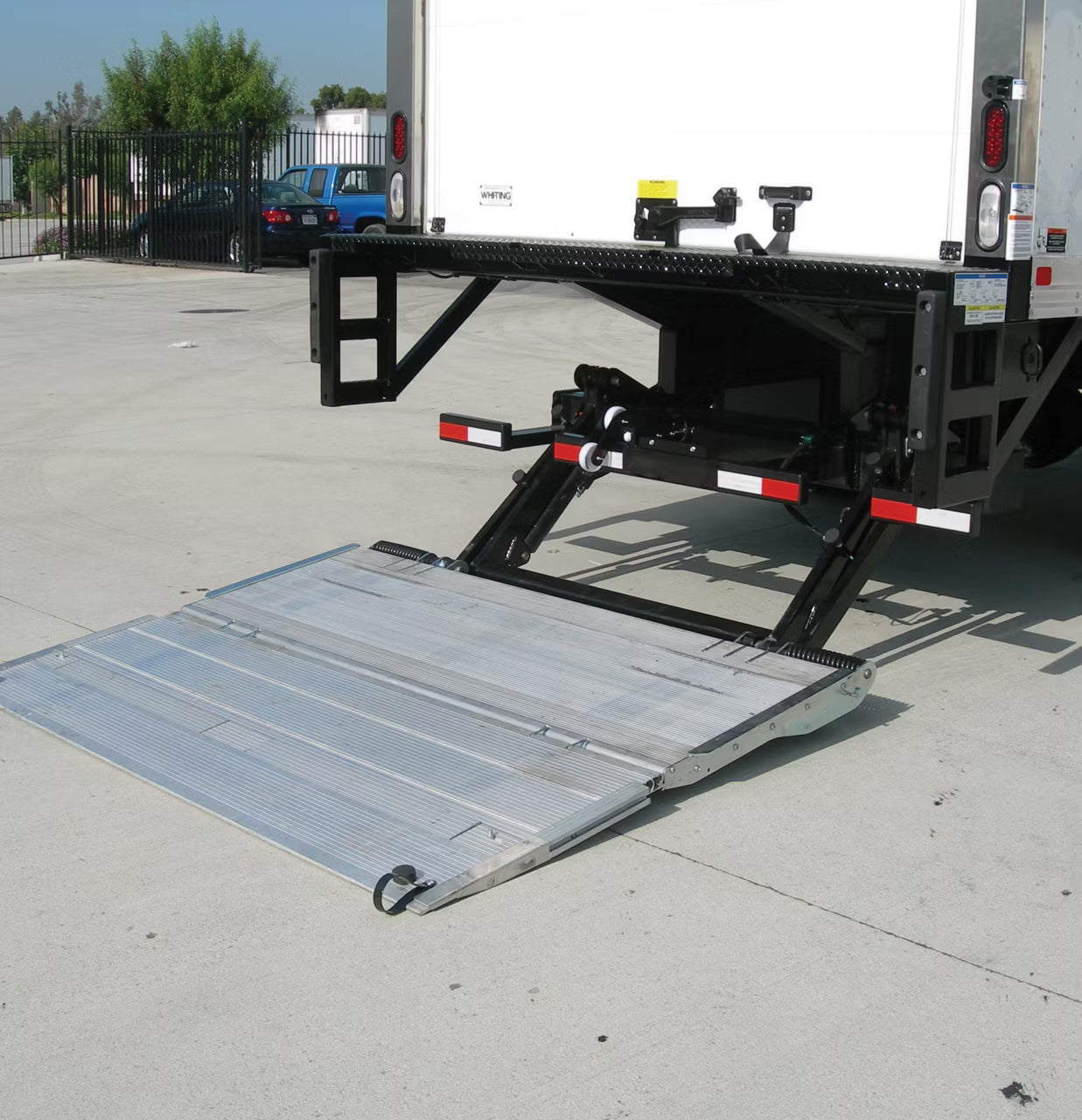 Palfinger ILT-35 62 Level Ride Tuckaway Liftgate 3,500 lb Capacity