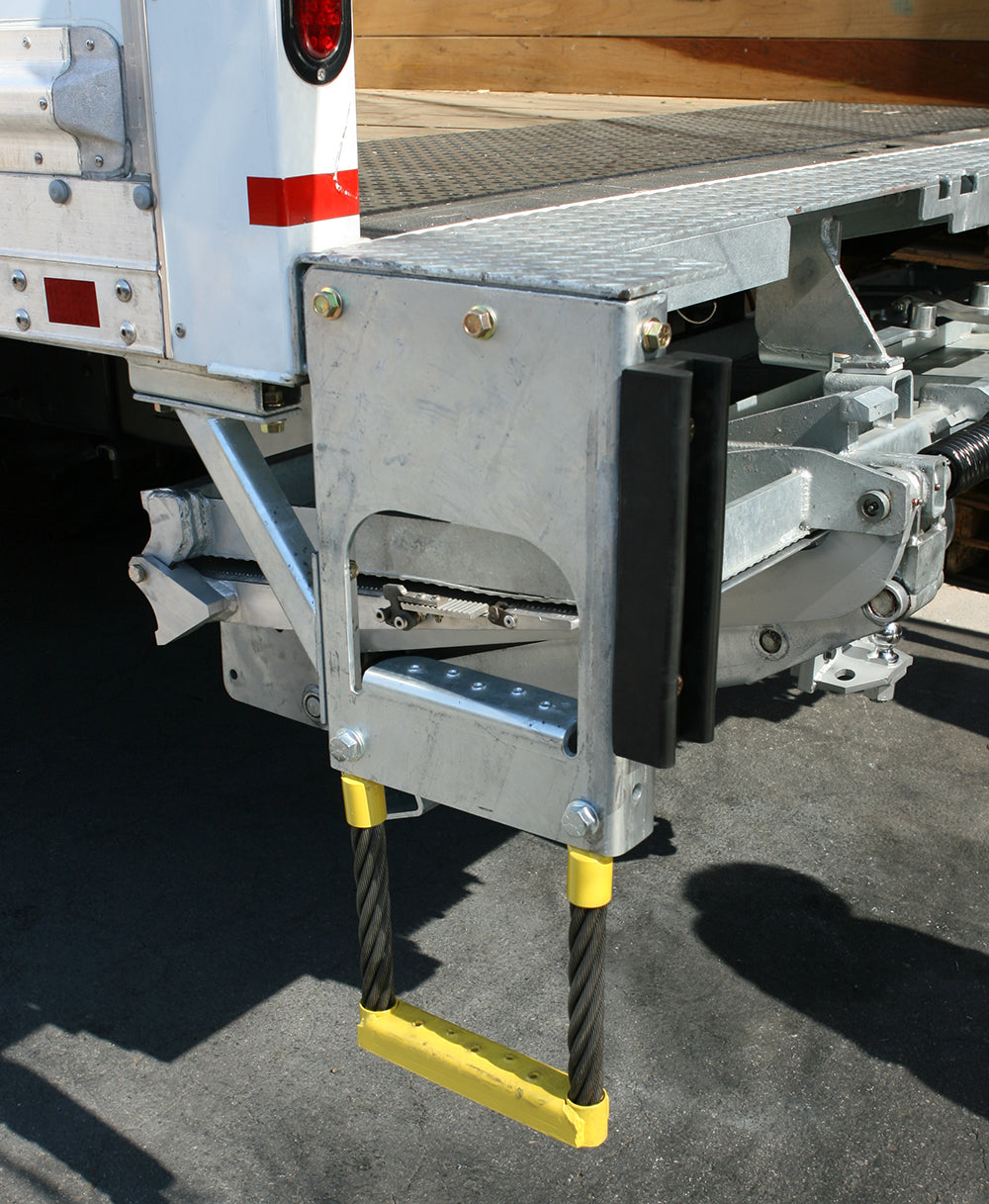 Maxon TE-33 Tuk-A-Way Liftgate