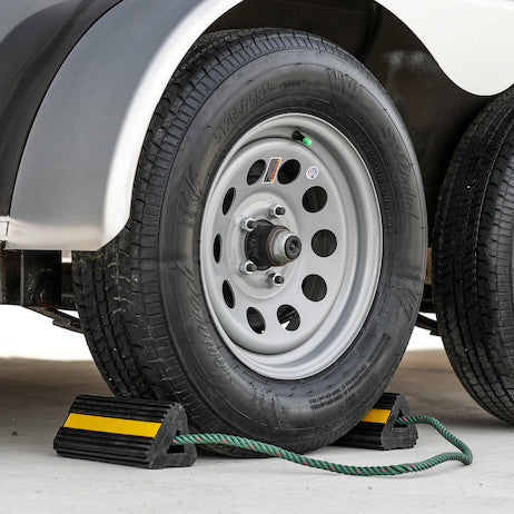 Rubber Wheel Chock Set 4x4x8 Inch with 3 Foot Rope
