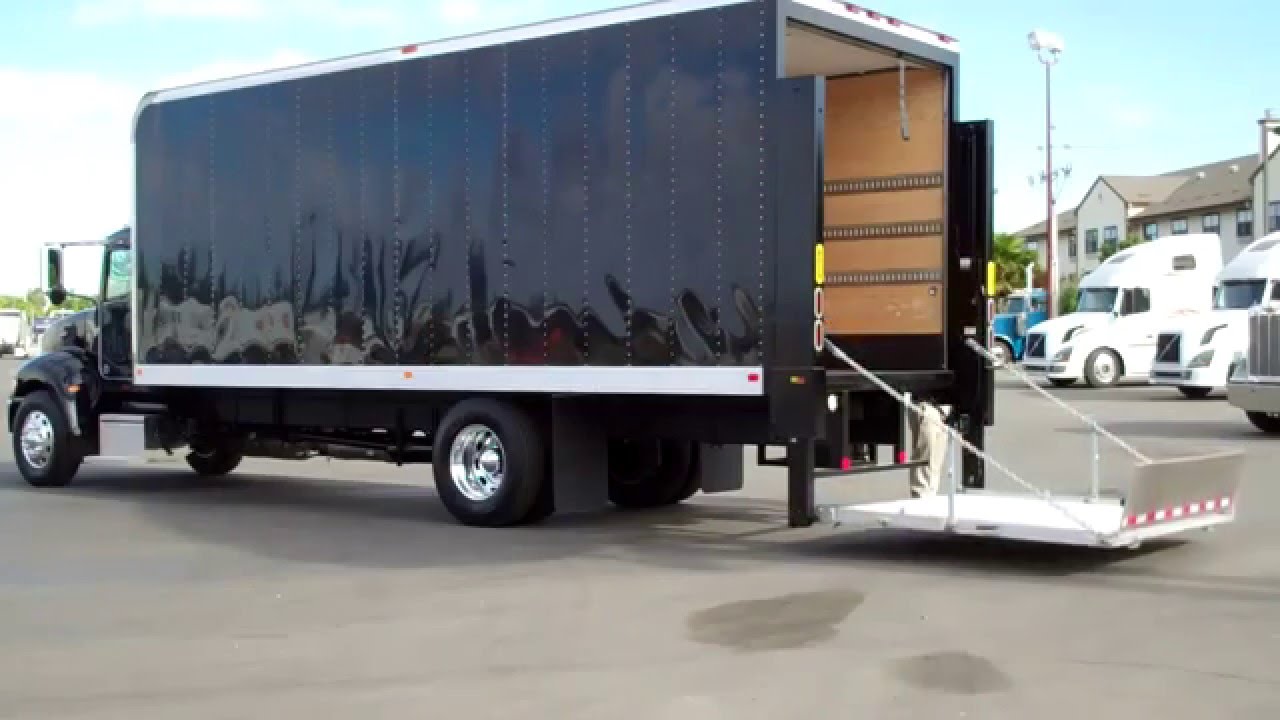 Maxon BMRA-44 84 X 80 + 16 Aluminum Liftgate