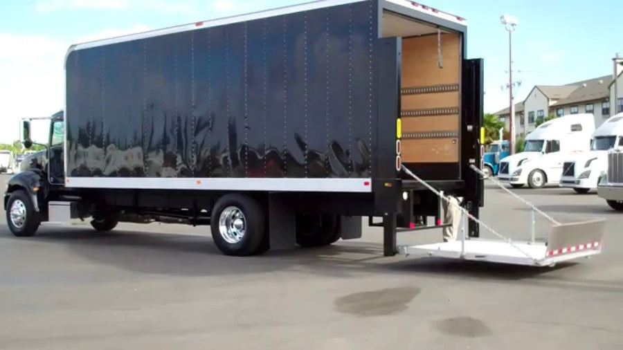 Maxon BMRA-44 84 X 80 + 16 Aluminum Liftgate